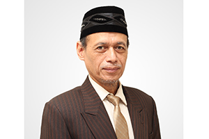 syamsulhadi@uii.ac.id