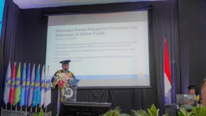 Pidato Pengukuhan Profesor Johan Arifin Ph.D: Ancaman Patologi Birokrasi pada Lembaga Sektor Publik di Indonesia